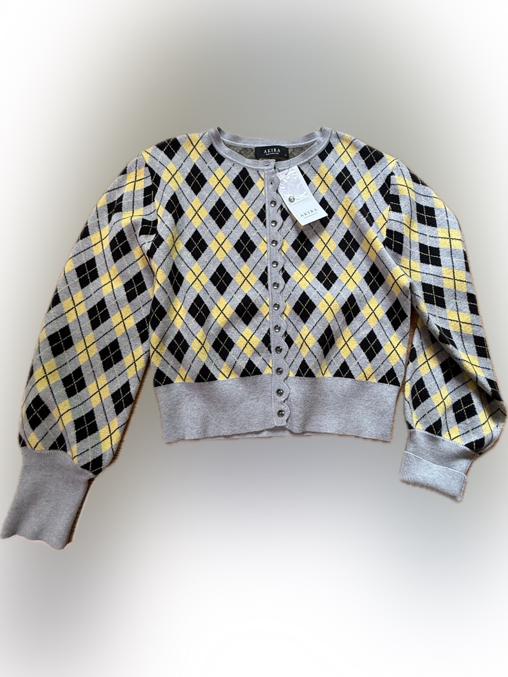 AKIRA Gray, Yellow & Black Argyle Cropped Cardigan  
Size Large NWT